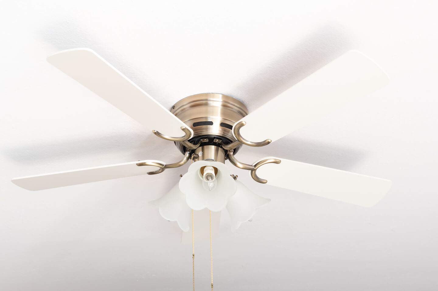 Kisa Deluxe Ceiling Fan 105 cm Brass Antique Blade White / Maple Including Lighting and Pull Switch