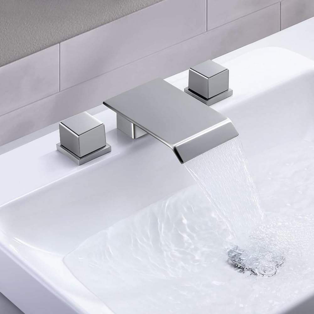 Zqfhsx Cromo Waterfall Bathroom Faucet Wide Spout Two-Handle Vanity 3-Hole Face Basin For Sink(Drawing)