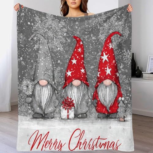 Fini le froid avec la couverture Noël gnomes polaire microfibre grand format