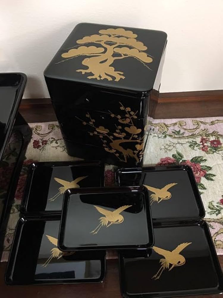 輪島塗り 重箱 屠蘇器豪華セット 蔵出し 輪島塗り 重箱 屠蘇器豪華セット 蔵出し