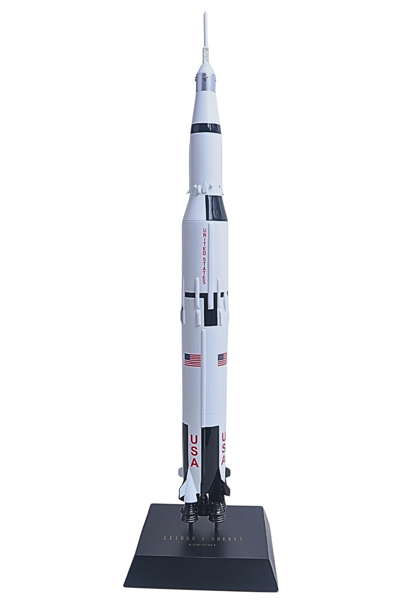 Amazon.com: Daron Executive Series Collectible Saturn V Rocket 1