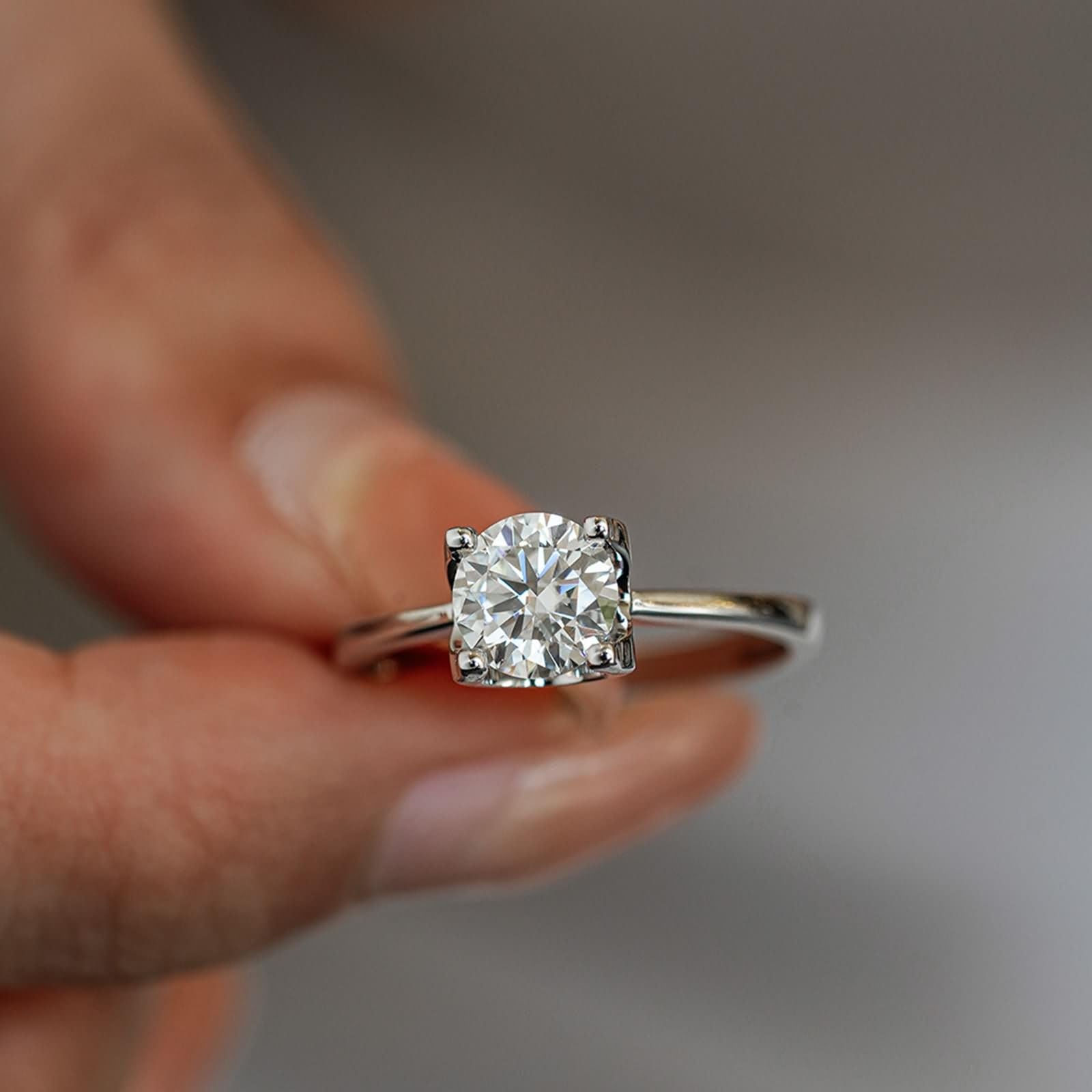 Anillos de boda de oro blanco, alianzas de oro auténtico, anillo de compromiso solitario con 1 ct Moissanite Bandring para mujer