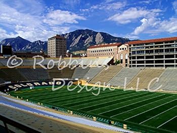 Paperback Boulder A Photographic Essay Book