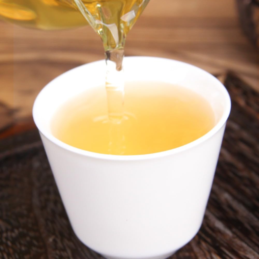 Jingmai Starożytne drzewo Herbata Puerh- Surowa herbata 100g * 2 Yunnan Małe ciasto herbaciane o zapachu orchidei słynnej góry