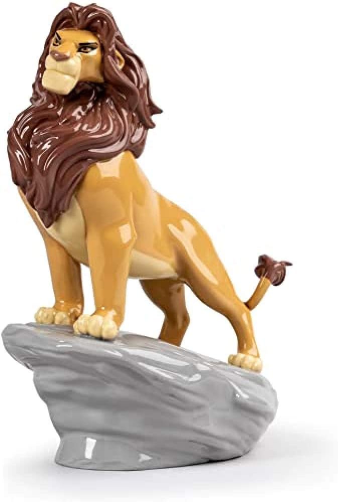 LLADRÓ Simba Figurine. Porcelain Simba (Disney) Figure.