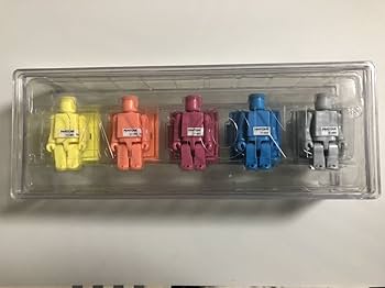 レア商品 ★メディコムトイ ★PANTONE ★キューブリック　30体セット 希少・非売品】メディコムトイ PANTONE キューブリック 30体