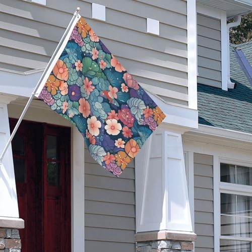 Drapeau maison motif fleurs et écailles pour célébrer la beauté de chaque saison