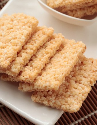 Chinese Snacks Crisp Sticky Rice Crackers 15.52oz (spicy)
