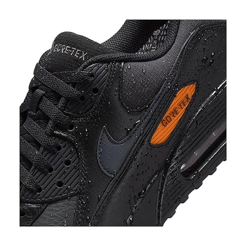 Image of Nike Men's Air Max 90 GTX Shoes
