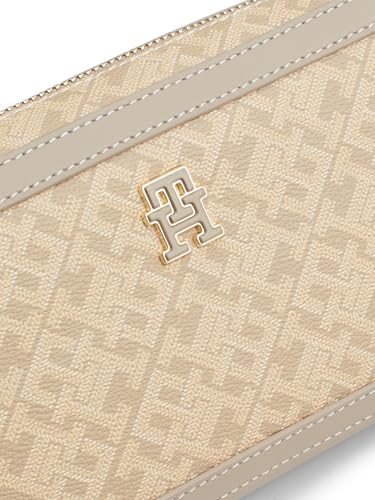 Tommy Hilfiger Monogram Leather Crossbody Bag3