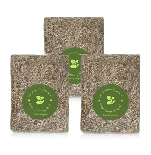 Meadow Hay For Rabbit Food & Pet Bedding 4.5kg (3 Pack) | Conveniently Packaged Hay Feeder Cube Ideal for Feeding or Bedding Small Animals, Rabbits, Guinea, Hamster | Suitable For Small Pets