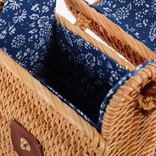 Creative Rattan Shoulder Bag for Women Beach Crossbody Straw Bag with Adjustable Strap and Zipper Closure4
