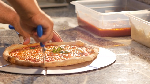 Rotella tagliapizza professionale diametro cm 10 – Ambrogio Sanelli