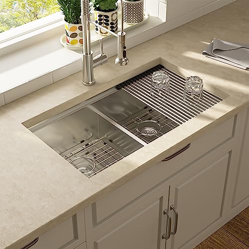 Lordear Double Bowl Kitchen Sinks 33 Inch Ledge Workstation Sink Double Bowl 60/40 Low Divide 16-Gauge Stainless Steel Undermount Kitchen Sink 33X19 Inch Deep Kitchen Sinks #TOP2