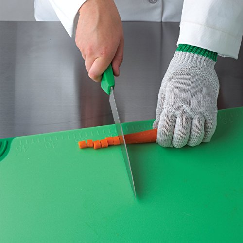 Image of San Jamar Saf-T-Grip Plastic Cutting Board with Safety Hook, 12 inch x 18 inch x 0.5 inch, Green (Pack of 2)