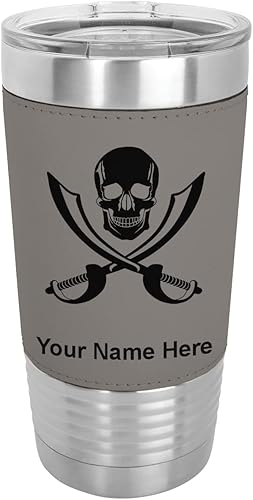 Miniatura 1 de LaserGram Jolly Roger - Vaso aislado al vacío de 20 onzas grabado personalizado incluido piel sintética gris