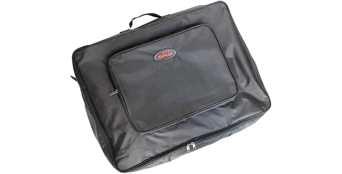 SKB 8-Port-Pedalboard – 9 V Gleichstrom, inklusive Gigbag