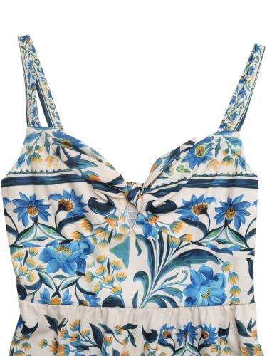 Robe midi fleurie pour vos vacances d'été à la plage