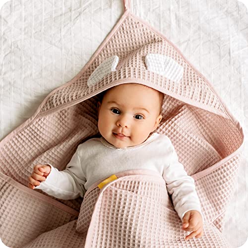 skiddoü Toalla de baño con Capucha Skumi 100x100 cm Toalla mantita de algodón, Secado rápido, Absorbente, para niño bebé recién Nacido, estándar Öko-Tex, patrón de gofre, 100% algodón, Rosado
