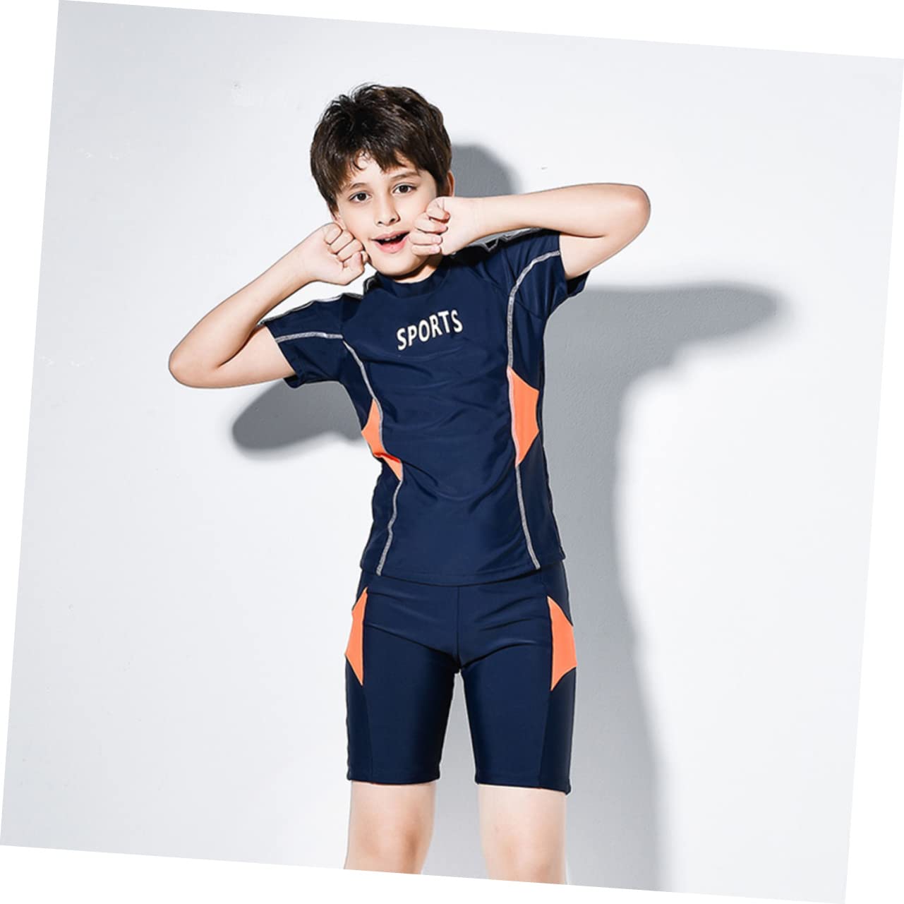 Abaodam Costume da Bagno per Ragazzi in Due Pezzi Leggero in Nylon e Poliestere Design Elegante, per Beach e Atmosfera Estiva, Facile da Trasportare