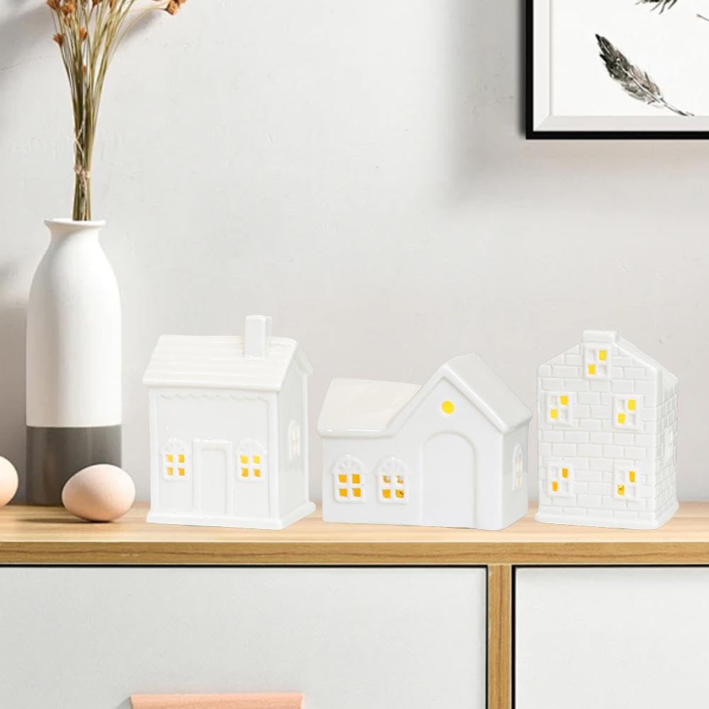 Maison de village de Noël en céramique blanche, ensemble de village de Noël, maisons de village de Noël éclairées par LED, maisons de ville en porcelaine blanche, collection de scènes de Noël pour la