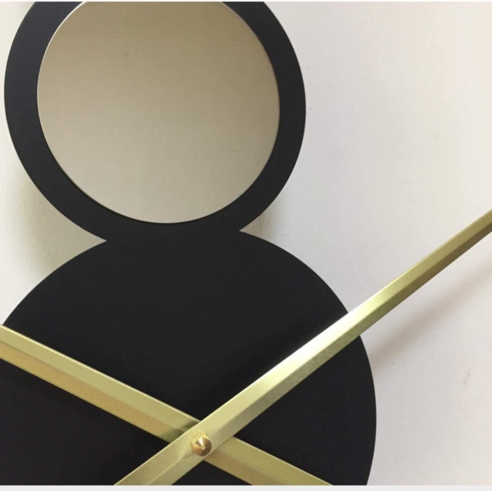 Wall Clock Nordic Black Wrought Iron Wall Clock Minimalist Living Room Wall Clock Silent Clock Light Luxury Watches Clock Size 60cm * 60cm