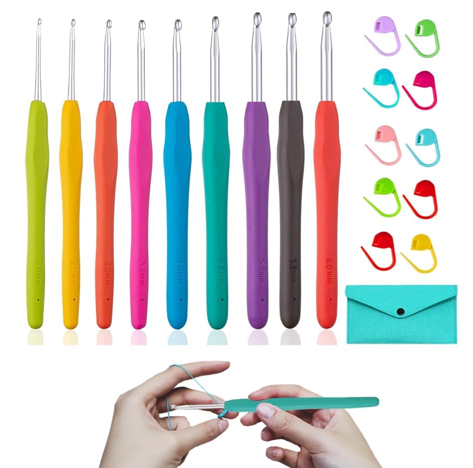 Yarniss Ergonomic Crochet Hooks Set, 9 Sizes...