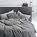 Wake In Cloud - Gray Chevron Duvet Cover Set, 100% Cotton Bedding, Zig Zag Geometric Modern Pattern Printed on Grey, with Zipper Closure (3pcs, Queen Size)