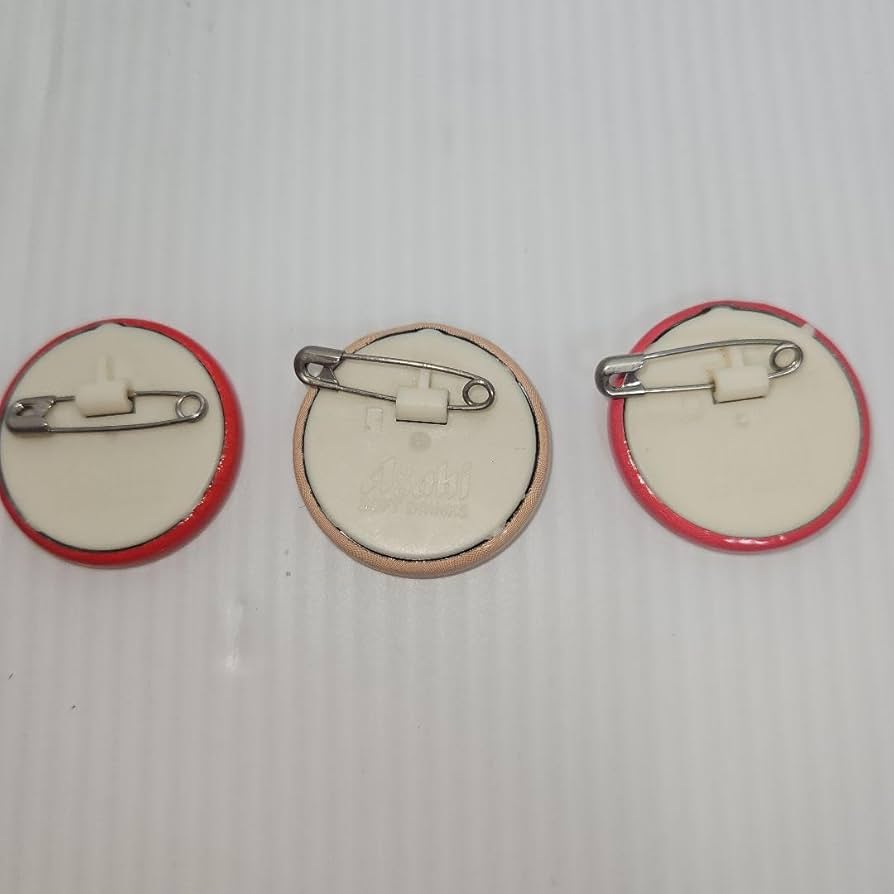 Teao HirosueRyoko缶バッジ 10個セット広末涼子　激レア当時物 Teao HirosueRyoko缶バッジ 10個セット広末涼子 激レア当時物