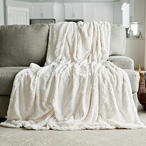 Softest Warm Elegant Cozy Faux Fur Home Throw Blanket by Graced Soft Luxuries (Solid Ivory, Extra Large 60" x 80")