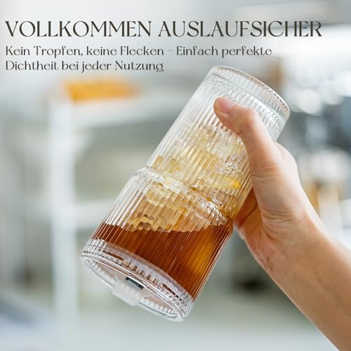 KEMORELA 4 Stück Trinkbecher mit Deckel und Strohhalm aus Glas, 600ml Gerippte Glasbecher Set für Eiskaffee, Latte Macchiato… – Ansicht 5