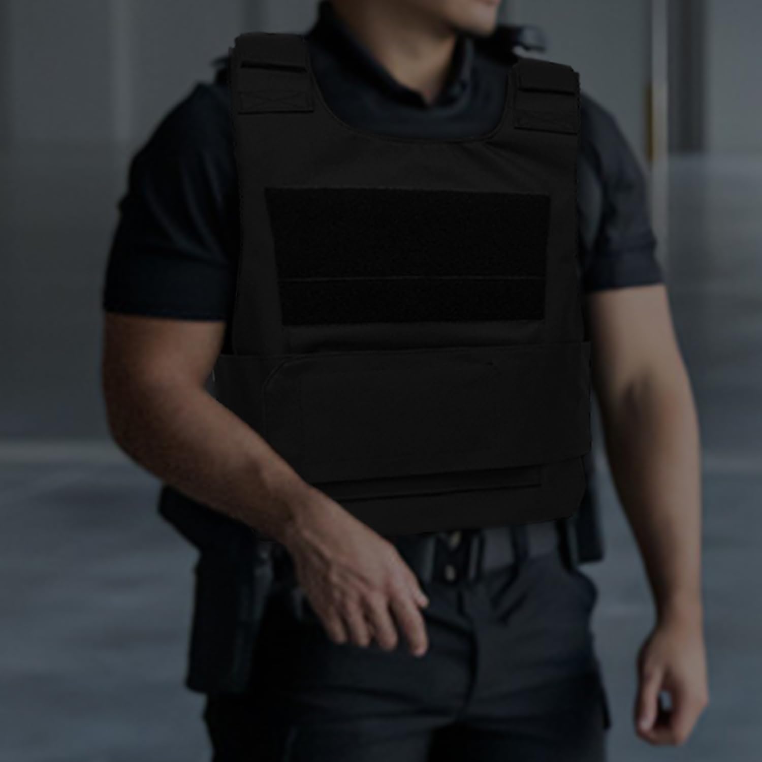 Favuit Gilet tactique noir pour airsoft, paintball, gilet de protection réglable, protection de poitrine, gilet de sport, accessoire pour chasse, pêche, camping, airsoft, paintball