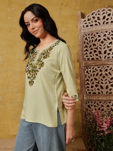 Image of QAZMI Women's Kashmiri Aari Work Kurti
