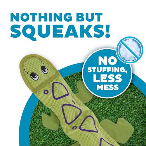 Kyjen 30012 Outward Hound Fire Biterz Robustes Material, echter Feuerwehrschlauch, Hundespielzeug, 3 Quietschelemente, Größe L, grün