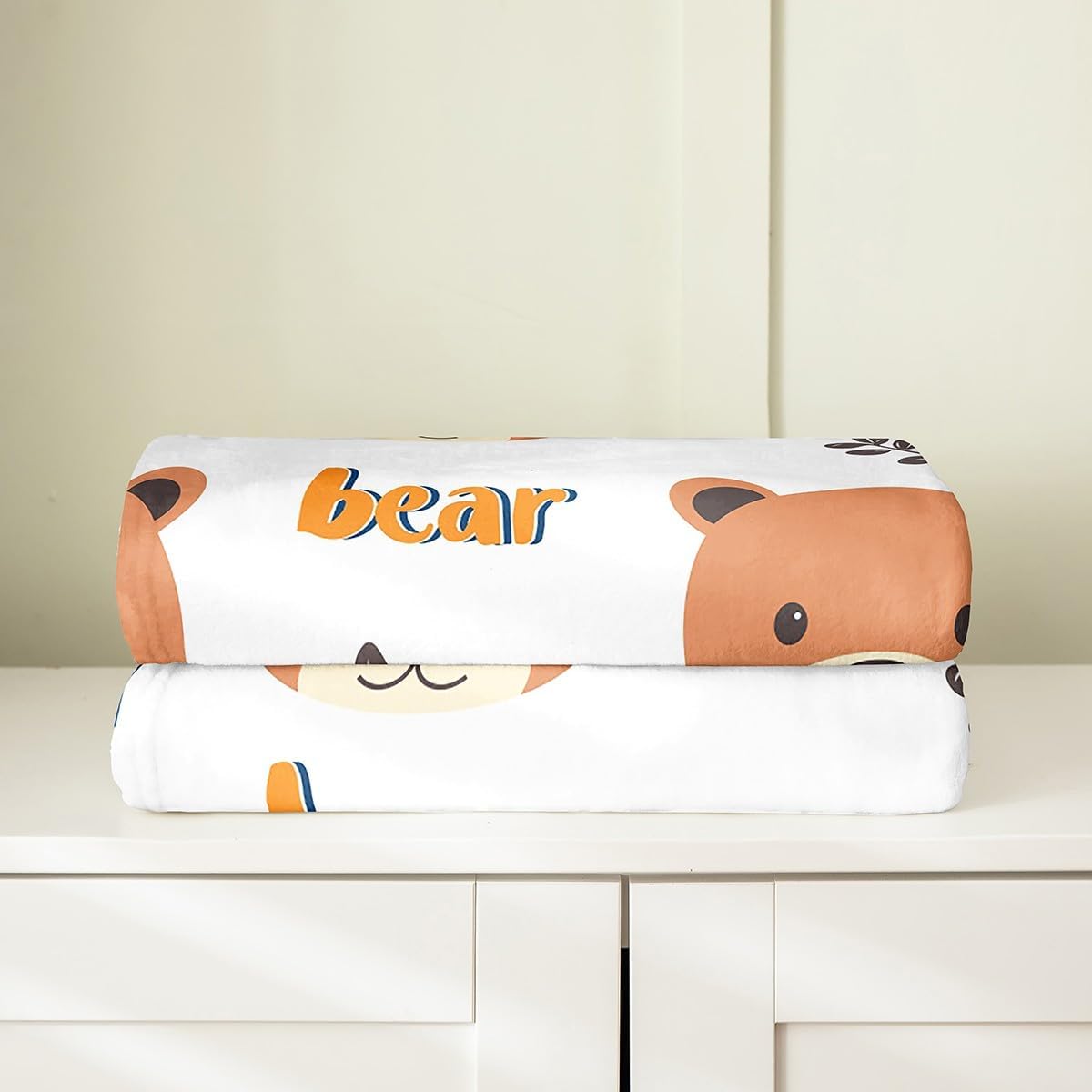 Feelyou Nature Wildlife Bear Blanket Throw 50"x60" Wild Animal Plush Throw Blanket, for Sofa Couch Kids Boys Girls Decor Rustic Cabin Country Flannel Fleece Blanket Leaf Bedroom