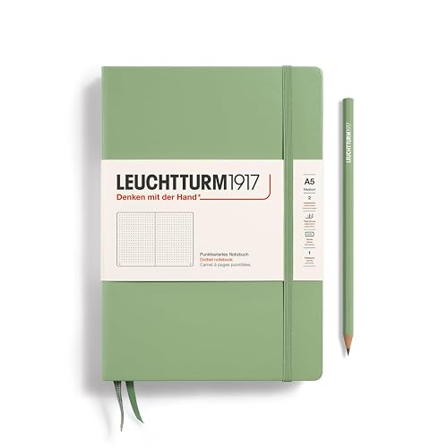 LEUCHTTURM1917 Cuaderno A5 Tapa dura, 251 páginas, Punteado, Salvia, Dotted | cosido a hilo para flaches apertura, Bullet Journal geeignet, 2 marcapáginas, bolsillo expansible - Salvia - HC - Medium (A5)