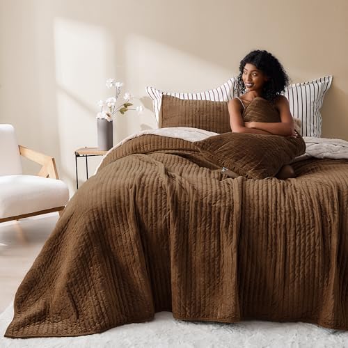 Image of Wonderful Velvet Quilt Set, Queen Cocoa Brown Soft Fluff Texture Coverlet with Shams, Channel Stitched Pattern, All-Season Use, Versatile Lightweight Bedspread for Bedroom Adults Teens Kids,94 inchx94 inch