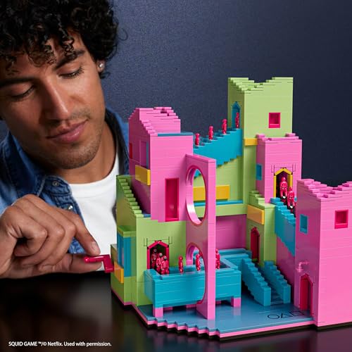 MEGA Squid Game Action Figure Building Toy The Staircase with 1707 Pieces, Motion and Poseable Figure, for Collectors (Amazon Exclusive) - Image 3