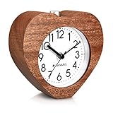 herz uhr BACK TO BASIC: Mit dieser herzförmigen Holzuhr setzen Sie ein stylisches Zeichen der Zeit. Das minimalistische Design ist zeitlos und macht den kleinen Holzwecker zum Hingucker auf jedem Tisch.