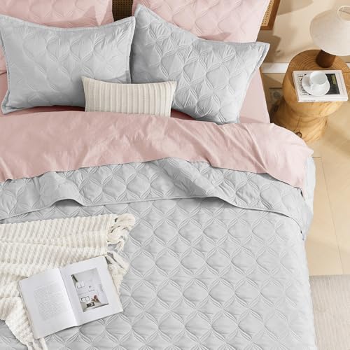 Image of Litanika Oversized King Quilt Bedding Set, 128x120 Inch Super King Light Grey Comforter Bedspreads Lightweight Bed Coverlets Boho Bedding Cover Decor All Season,3 Pieces (1 Quilt, 2 Pillowcases)