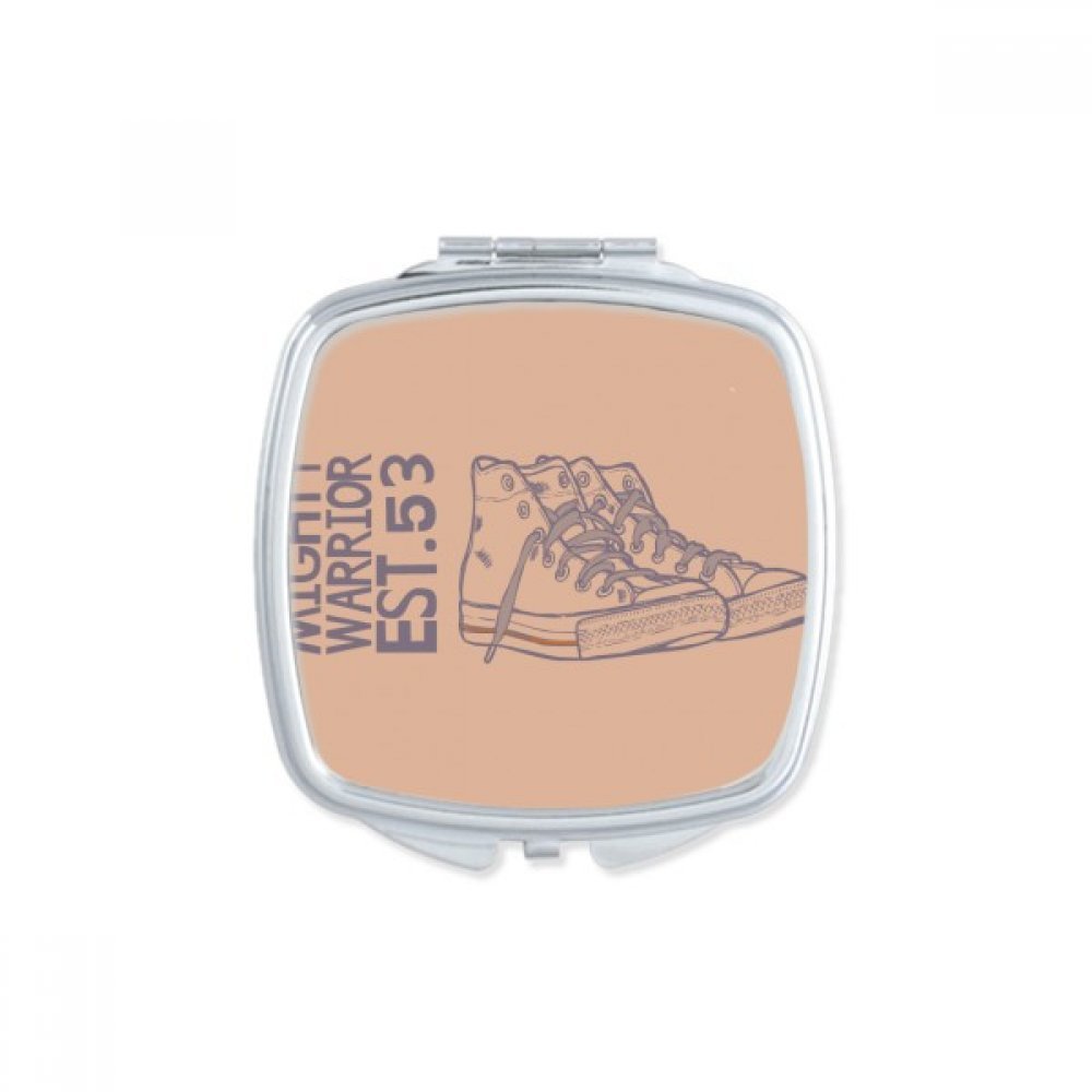 Miroir compact portable fleurs pour résoudre vos retouches maquillage rapides