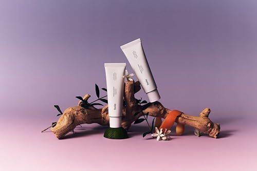 Miniatura 13 de Huxley Secret of Sahara Crema de manos de 1.0 fl oz Hidrata, nutre y suaviza la piel Hidratante no grasa que calma y suaviza las manos Crema