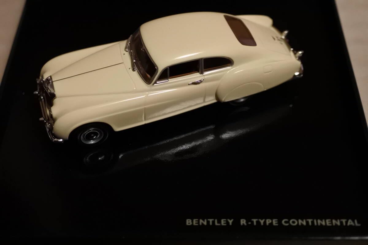 Amazon | ミニチャンプスベントレー Rタイプ コンチネンタル 1954 1/43 