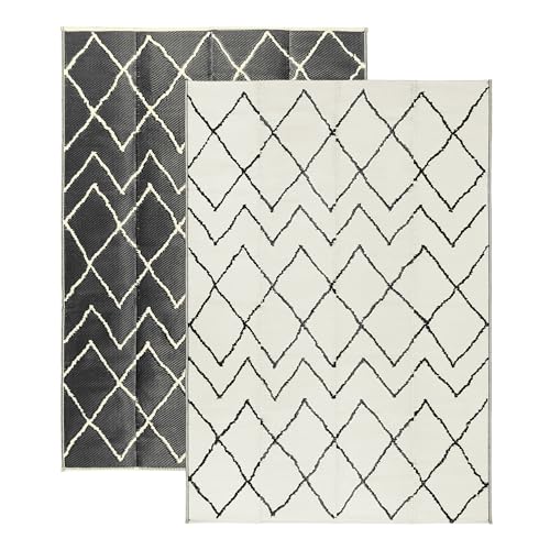 Relsy Outdoor Rug Waterproof Reversible Large 160 x 230 cm Garden Rug, Black & Cream Chevrons Area Rugs For Garden Outdoor Patio Rug, Camping Mat, Deck, Backyard, Picnic