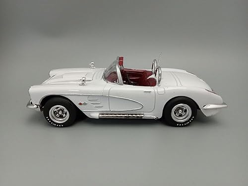 Miniatura 8 de AMT 1960 Chevrolet Corvette Kit de modelo a escala 1:25