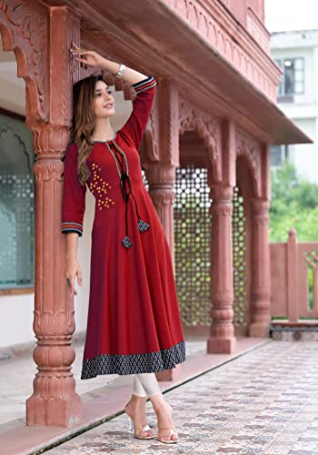 Image of Yash Gallery Womens Cotton Slub Regular Fit Embroidered Anarkali Kurta