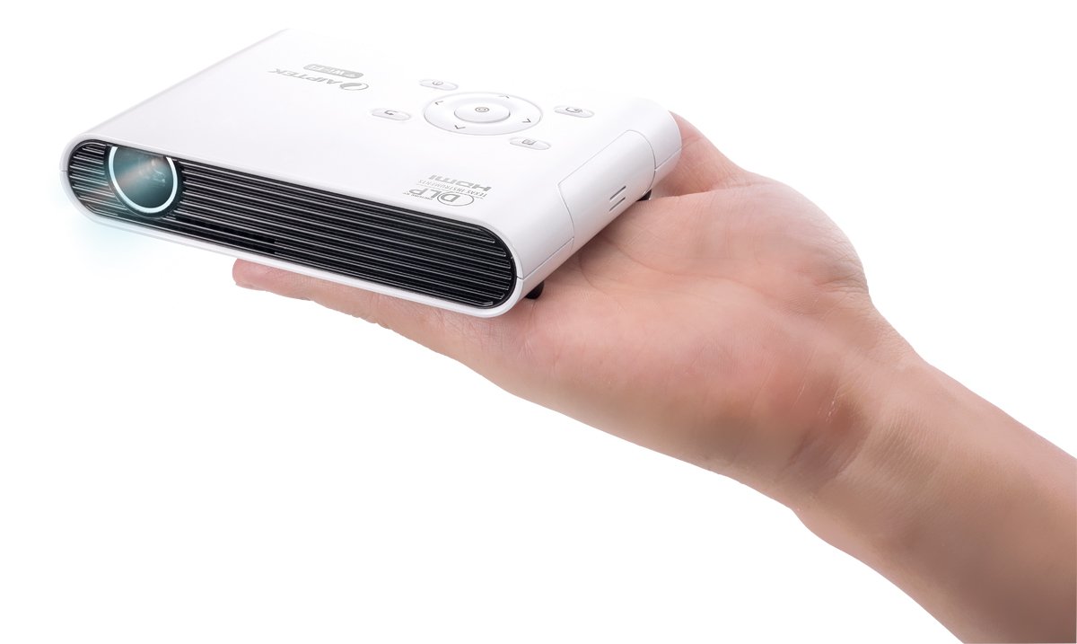 アイプテック Aiptek i50S DLP Pico Projector アイプテック Aiptek i50S DLP Pico Projector for iPhone 4/4S