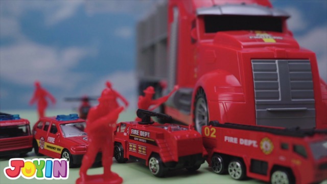 Jouet Camion Police 25-en-1 JOYIN - 12 Véhicules + Figurines - Avec Lumières Et Sons