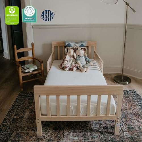 Image of Dream On Me Finn Toddler Bed, GREENGUARD Gold, Pinewood, Vintage White Oak | Low to Floor Bed, 2 Safety Guard Rails, Slatted Wooden Headboard & Footboard 50 Lb Limit, BSA Verified