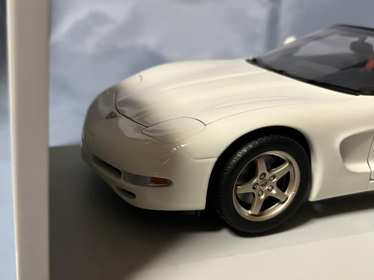 CHEVROLET シボレーコルベットC5 1/18 イタリア製 CHEVROLET シボレーコルベットC5 1/18 イタリア製 - メルカリ